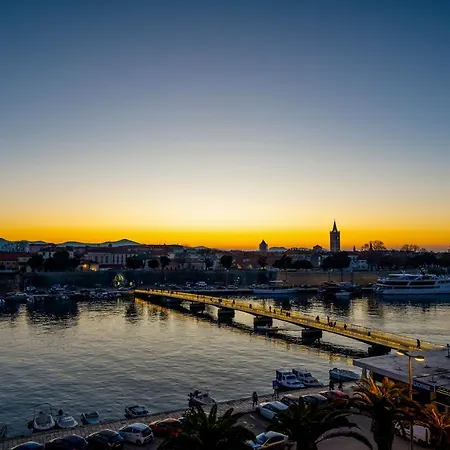 Sundowner